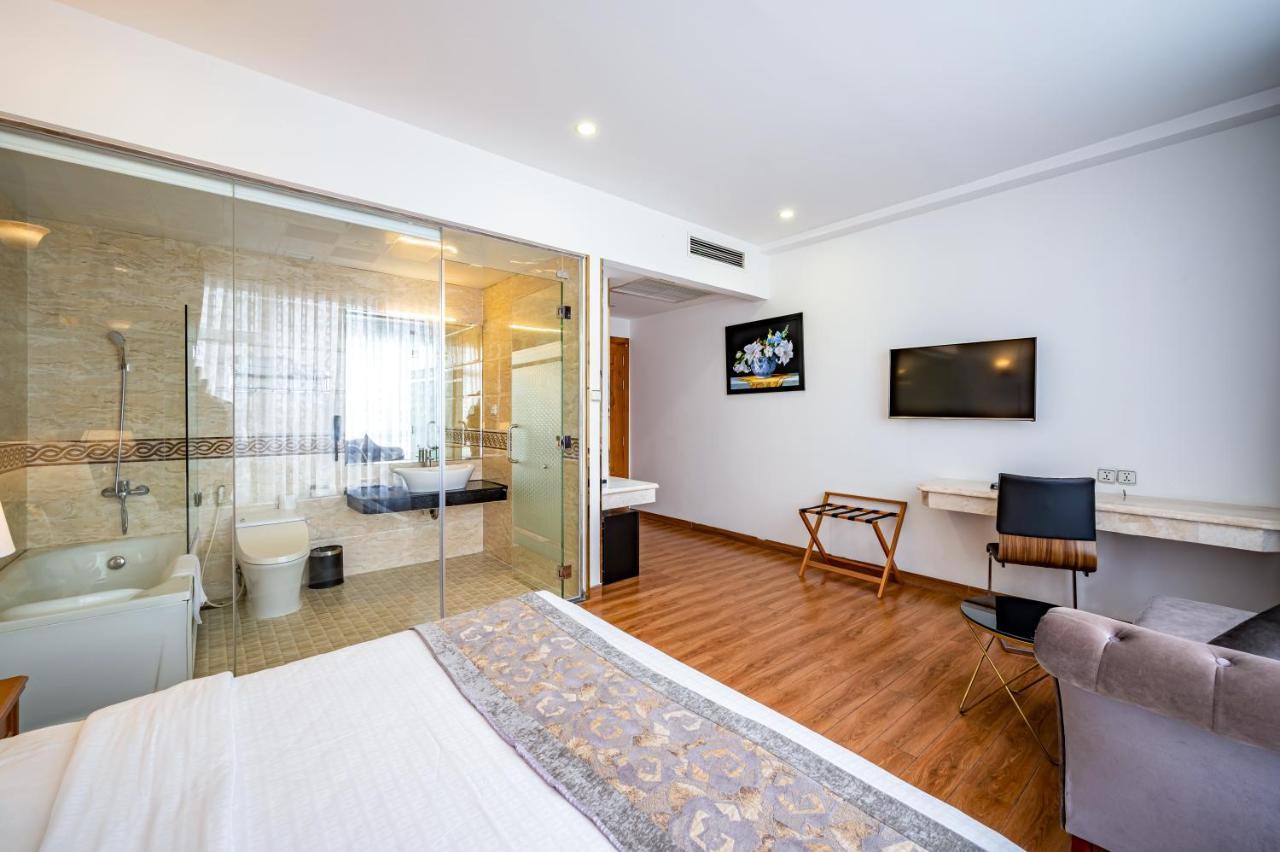 Acnos Grand Hotel Ho Chi Minh City Exterior photo